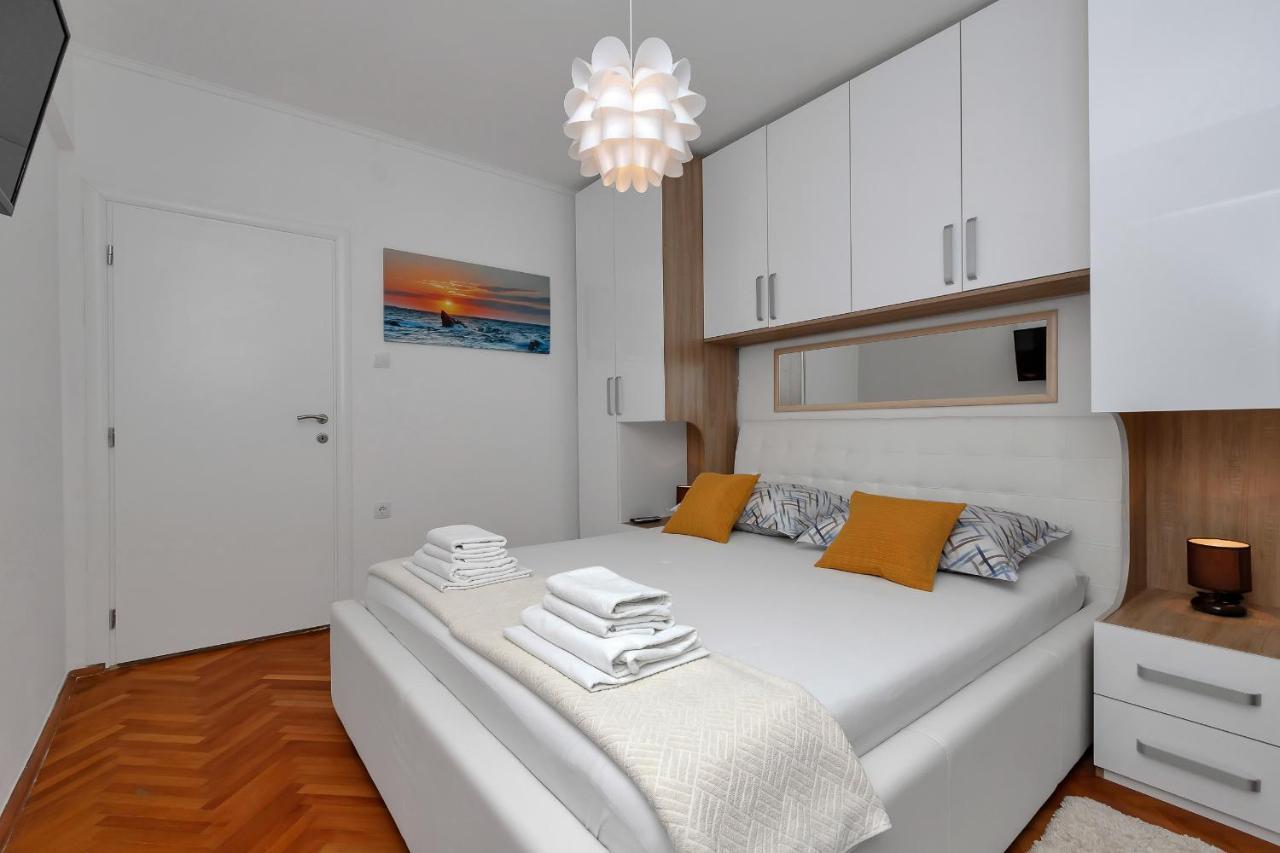 Apartment Sabina Makarska Exteriör bild
