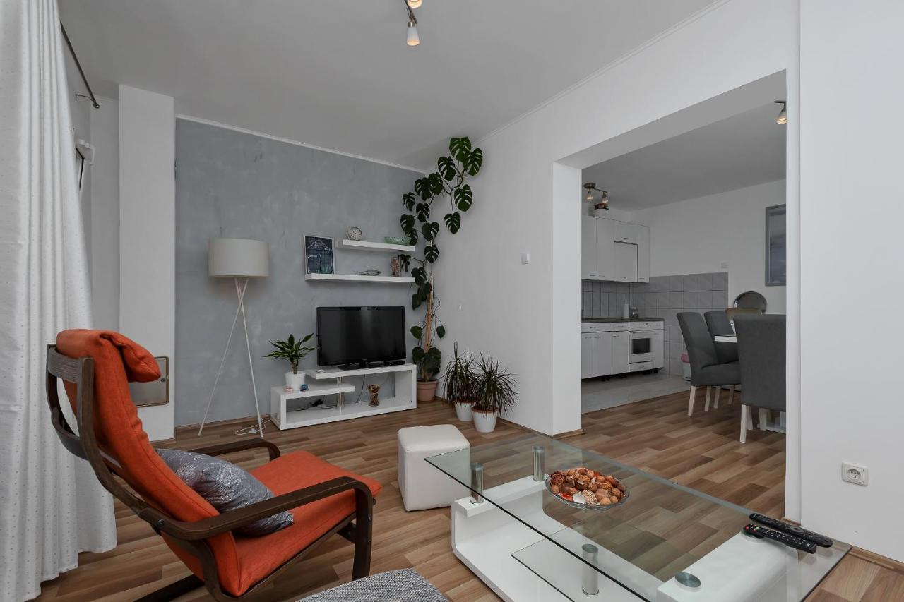 Apartment Sabina Makarska Exteriör bild